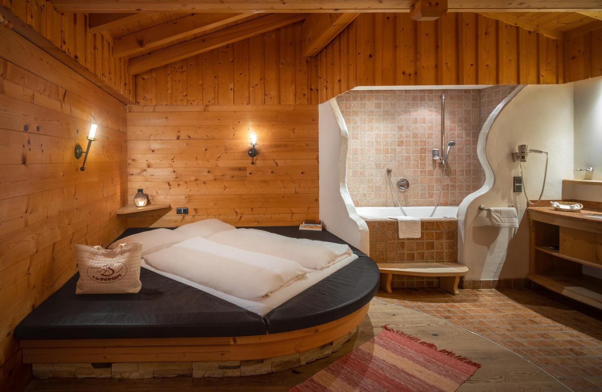 Hotel Vitaloase Zu Den Drei Bruedern أونكن المظهر الخارجي الصورة
